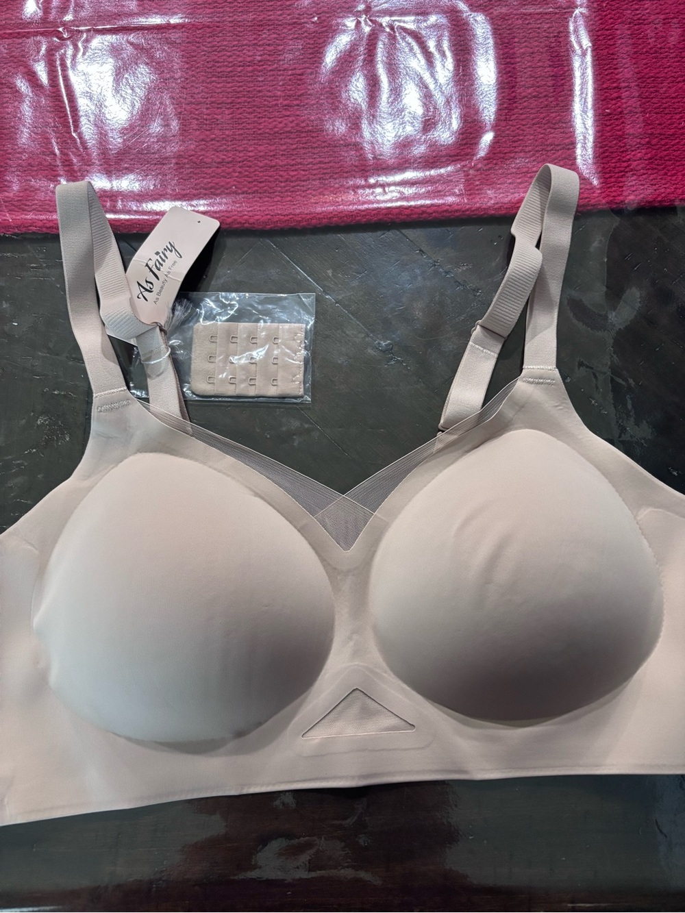 Molded Wireless Bra in Light Beige